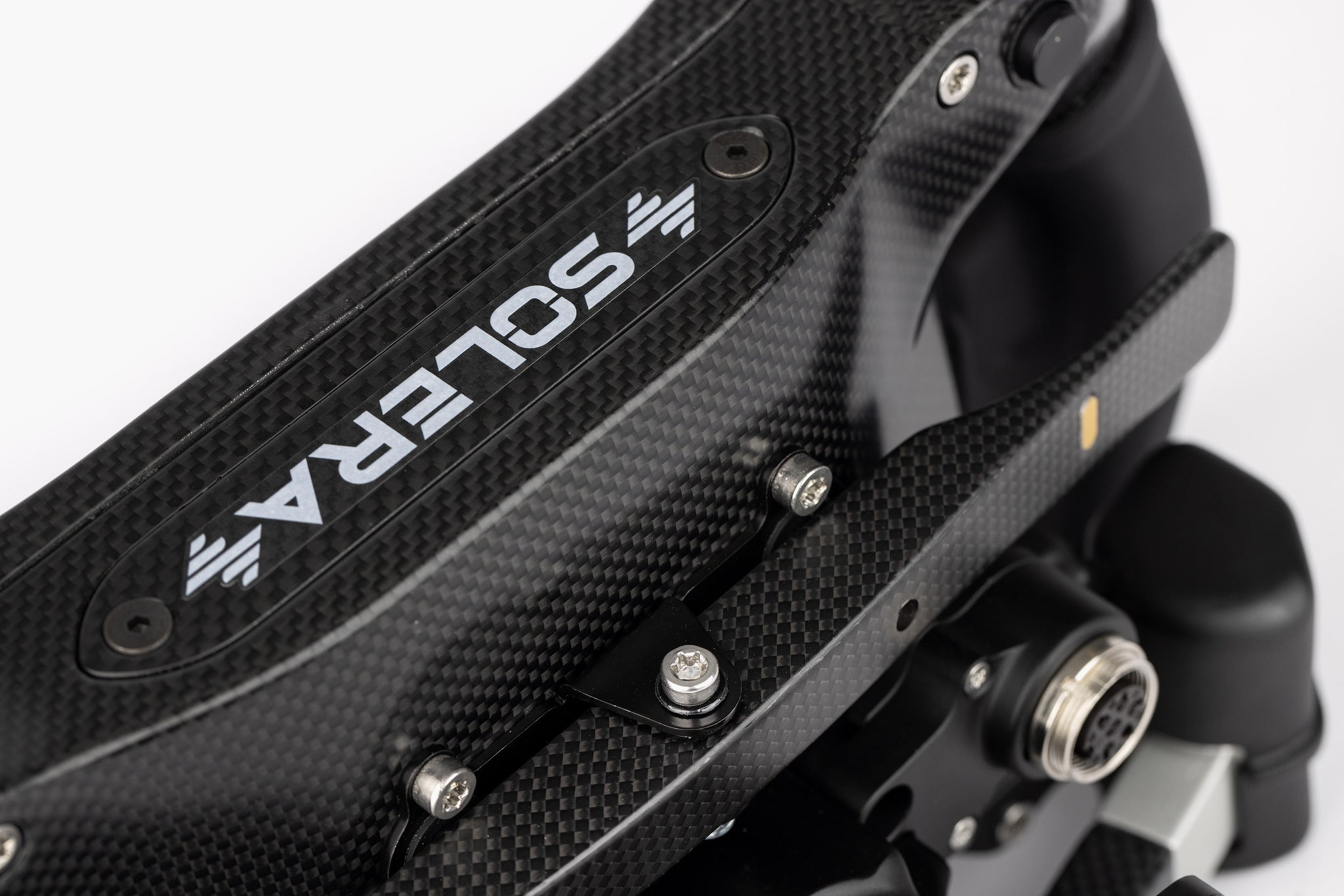 Rear view of the Mercedes wheel