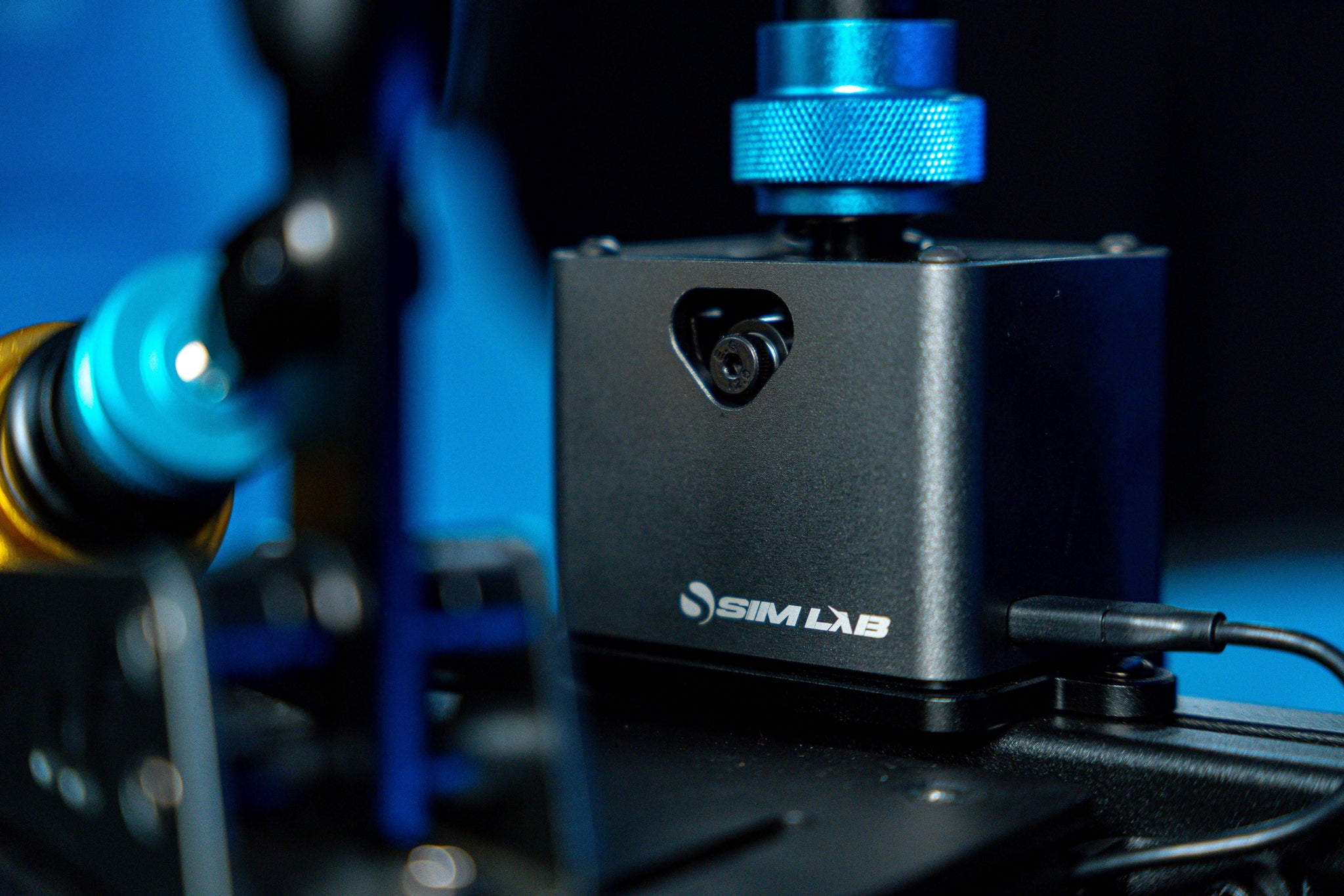 Sim-Lab logo on the SQ1 shifter