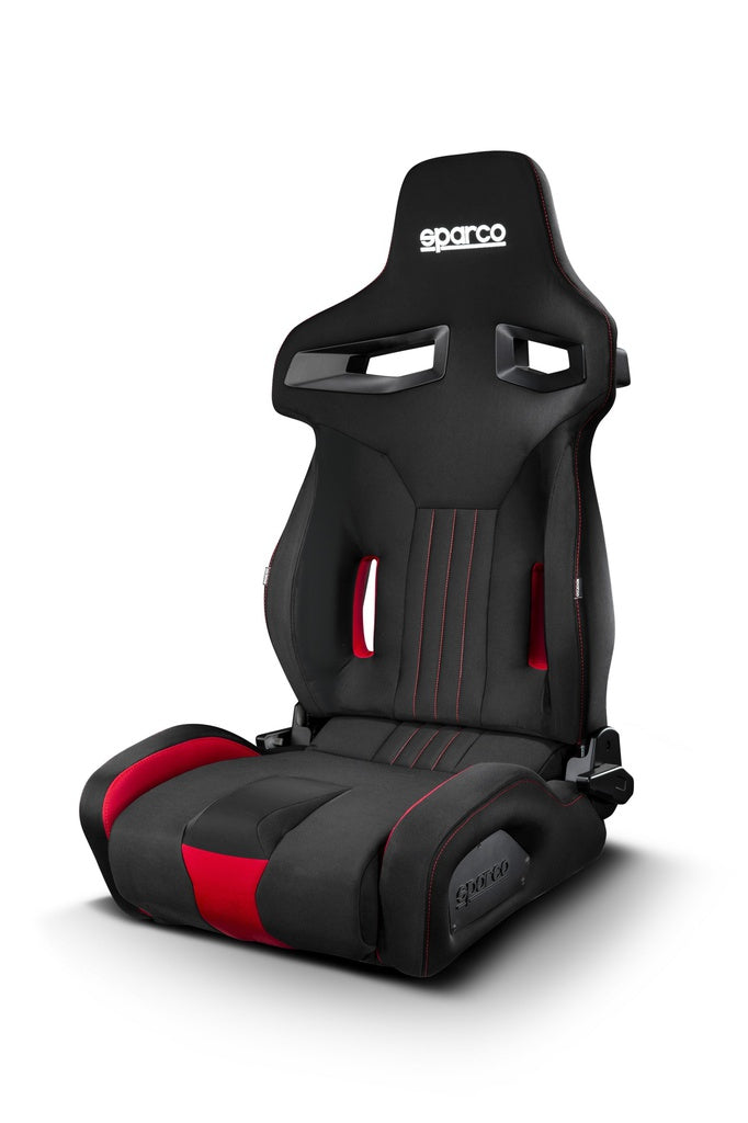 Sparco R333 sim racing seat.